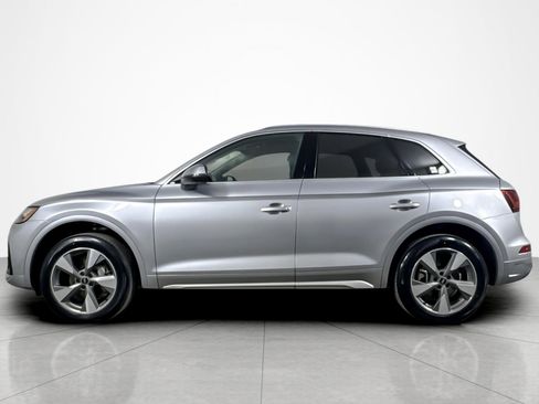 Used 2023 Audi Q5 2.0T Premium Plus w/ Premium Plus Package image 2