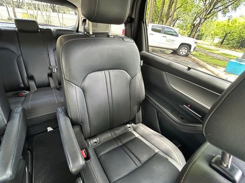 Used 2024 MAZDA CX-90 3.3 Turbo w/ Preferred Plus AWD/4WD image 14