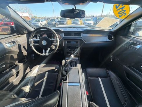 Used 2012 Ford Mustang GT Premium w/ GT Coupe Accessory Pkg 5 image 12