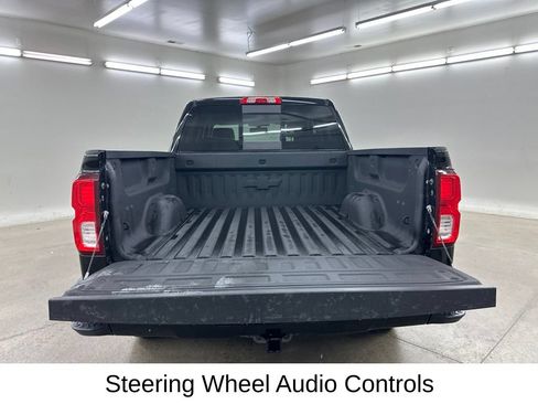 Used 2016 Chevrolet Silverado 1500 LTZ Z71 w/ LTZ Plus Package AWD/4WD image 18