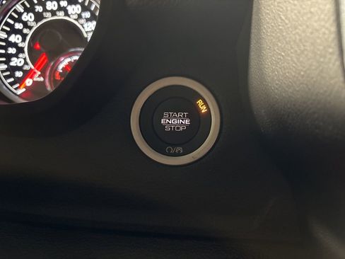 Used 2021 RAM 1500 Big Horn image 24