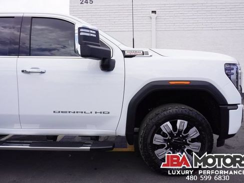 Used 2024 GMC Sierra 2500 Denali w/ Denali Reserve Package AWD/4WD image 38