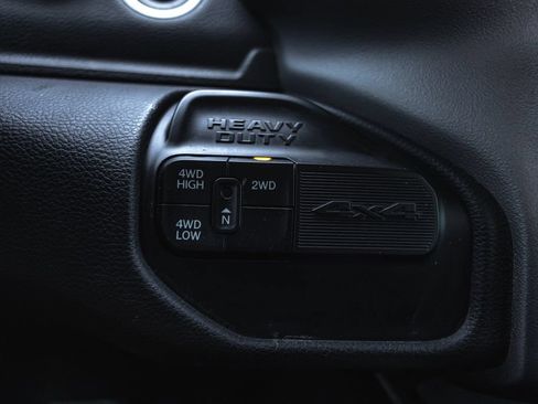 Used 2021 RAM 3500 Big Horn w/ Night Edition AWD/4WD image 19