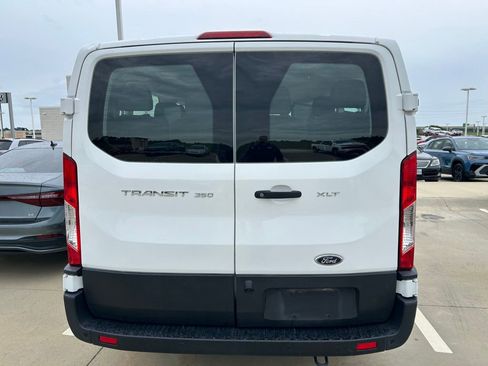 Used 2022 Ford Transit 350 XLT RWD image 7