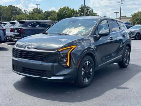 Certified 2026 Kia Sportage LX FWD image 7