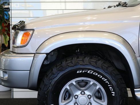 Used 2000 Toyota 4Runner Limited AWD/4WD image 48