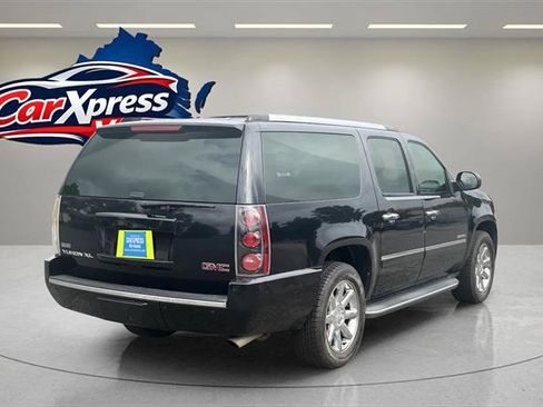 Used 2011 GMC Yukon XL Denali AWD/4WD image 21