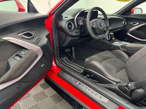 Used 2023 Chevrolet Camaro ZL1 RWD image 17