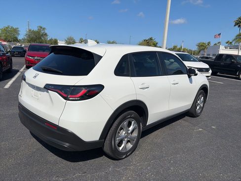 Used 2023 Honda HR-V LX image 7