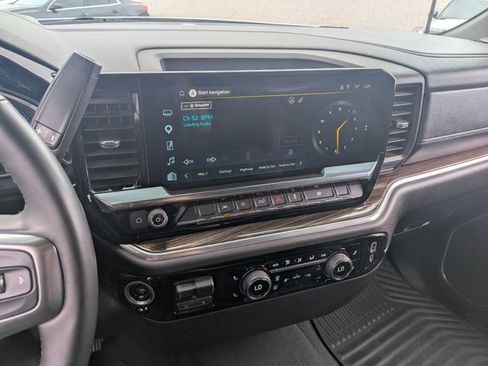 Used 2024 Chevrolet Silverado 1500 LT RWD image 12