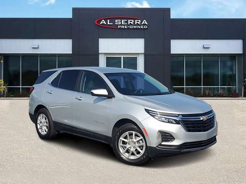 Certified 2022 Chevrolet Equinox LT AWD/4WD image 1