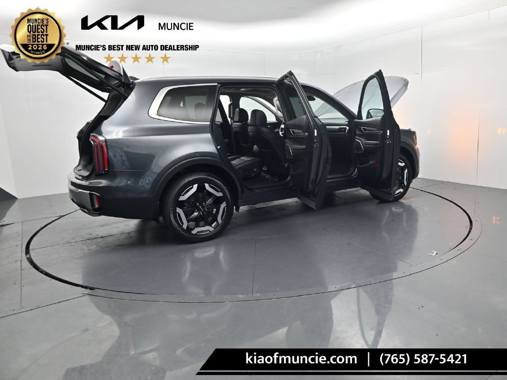 Used 2024 Kia Telluride EX w/ EX Captain's Chair Package AWD/4WD image 59