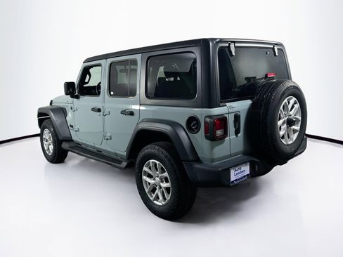 Used 2023 Jeep Wrangler Sport S image 7