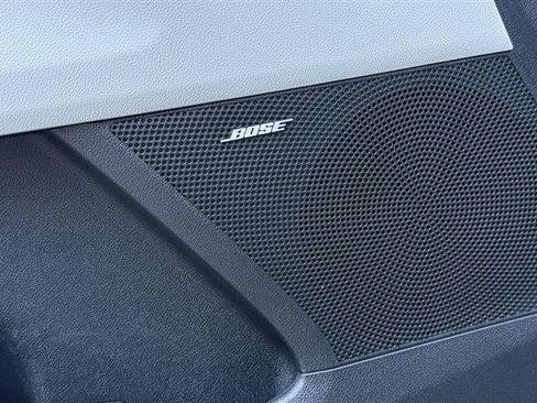 Used 2025 Kia Sorento SX Prestige image 12