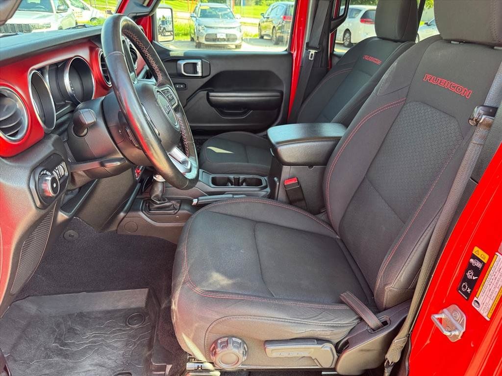 Used 2020 Jeep Wrangler Unlimited Rubicon w/ Cold Weather Group AWD/4WD image 6