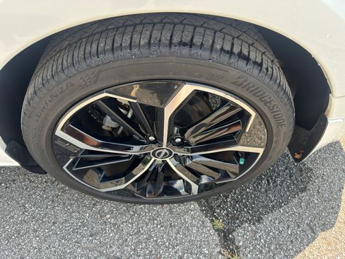 Used 2023 Nissan Altima 2.5 SR w/ SR Premium Package FWD image 22