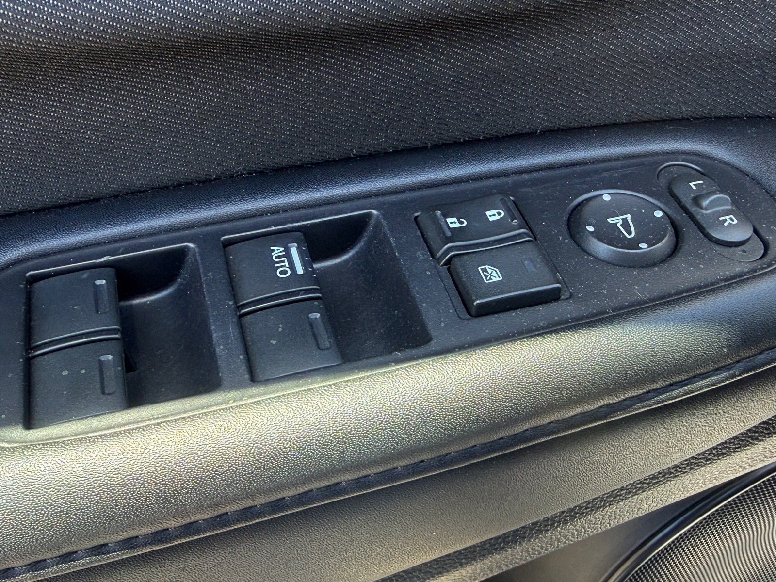 Used 2019 Honda HR-V Sport image 19