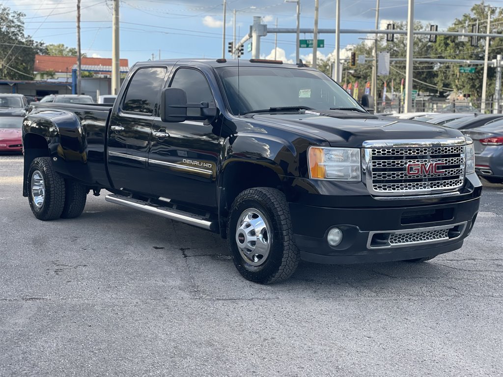 Used 2012 GMC Sierra 3500 Denali AWD/4WD image 16