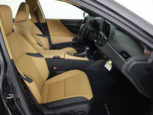 New 2025 Lexus ES 350 w/ Premium Package image 13