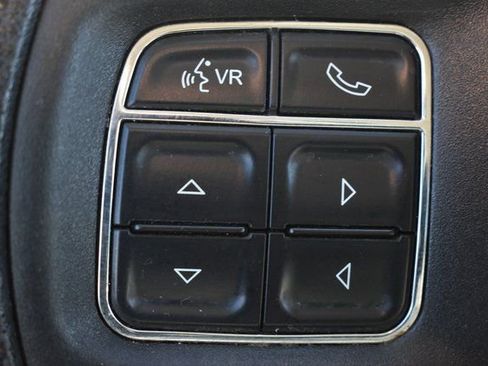 Used 2015 RAM 2500 Tradesman w/ Chrome Appearance Group image 25