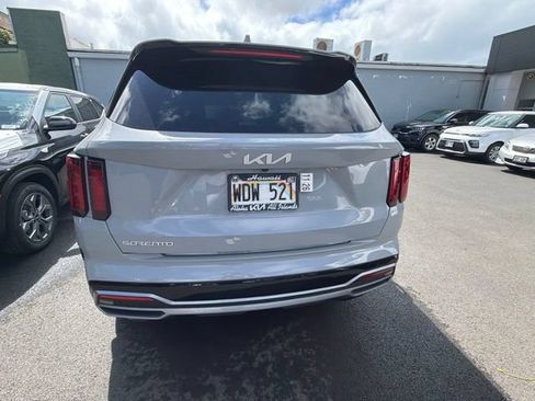 Used 2023 Kia Sorento EX FWD image 15