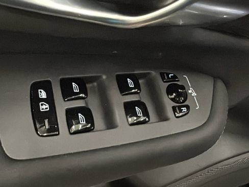 Used 2026 Volvo XC90 B6 Plus w/ Protection Package Premier image 22