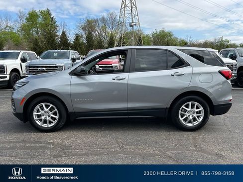 Used 2024 Chevrolet Equinox LS w/ LS Convenience Package FWD image 5
