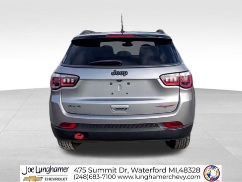 Used 2017 Jeep Compass Trailhawk w/ Cold Weather Group image 8