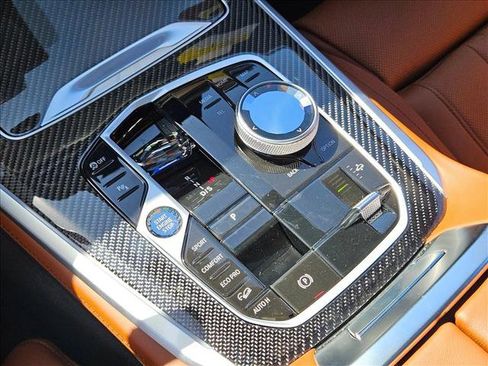 New 2026 BMW X5 M60i image 11