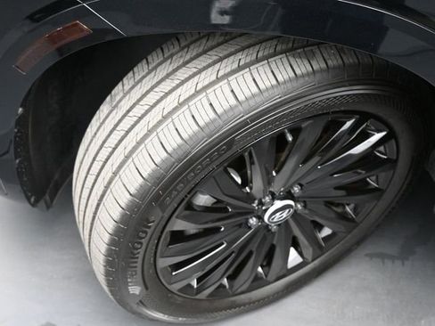 Used 2024 Hyundai Palisade Calligraphy image 31