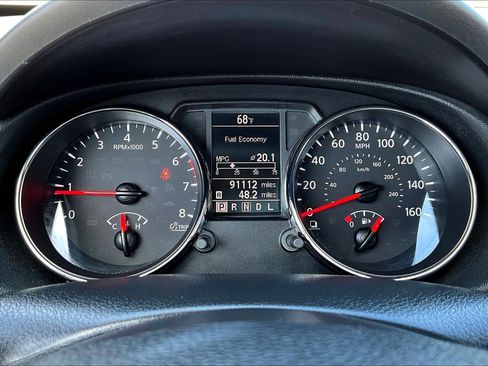 Used 2013 Nissan Rogue SL image 22