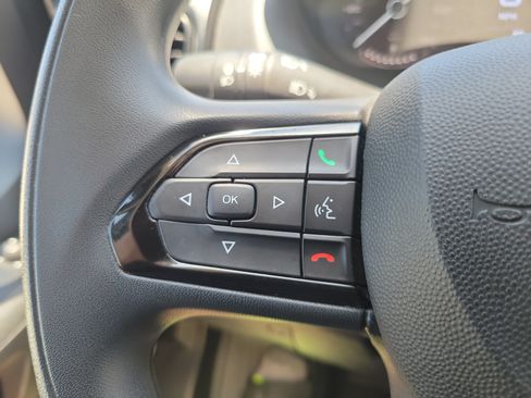 Used 2025 RAM ProMaster 2500 w/ Convenience Group FWD image 16