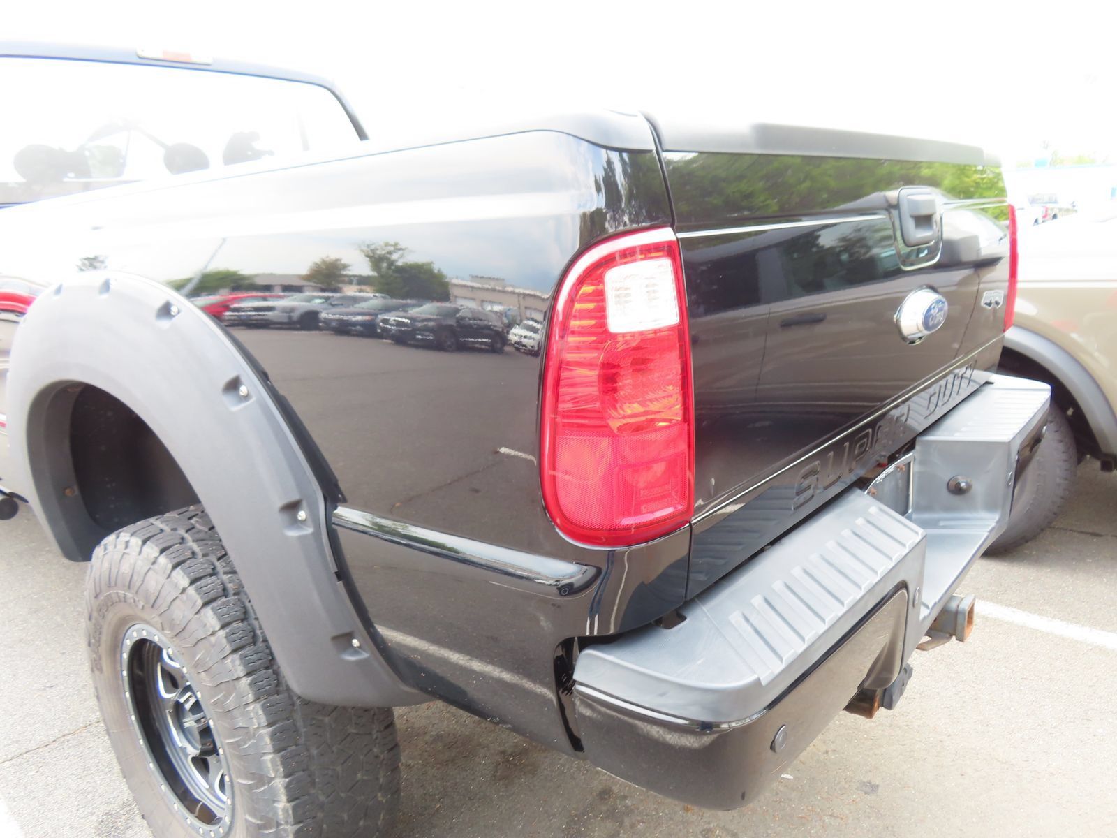 Used 2016 Ford F250 XLT w/ XLT Value Package AWD/4WD image 11