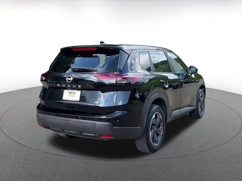 Used 2025 Nissan Rogue SV FWD image 11