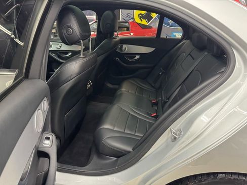 Used 2018 Mercedes-Benz C 300 4MATIC Sedan image 13
