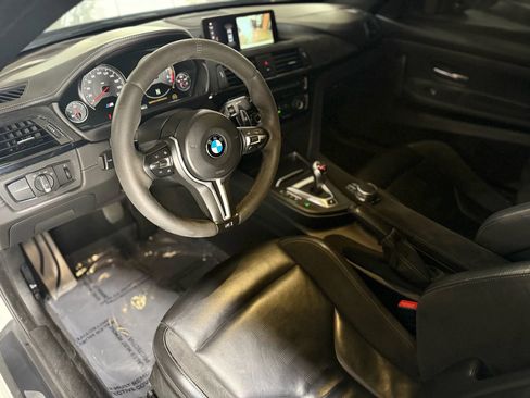 Used 2019 BMW M4 CS image 14