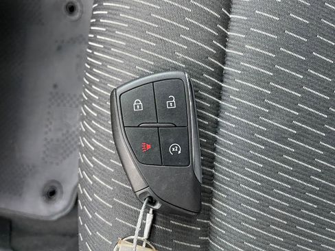 Used 2025 Chevrolet Equinox LT image 22