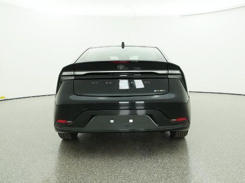New 2026 Toyota Prius Plug-In Hybrid FWD image 56