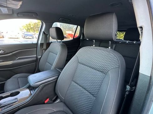 Used 2018 GMC Acadia SLE FWD image 20