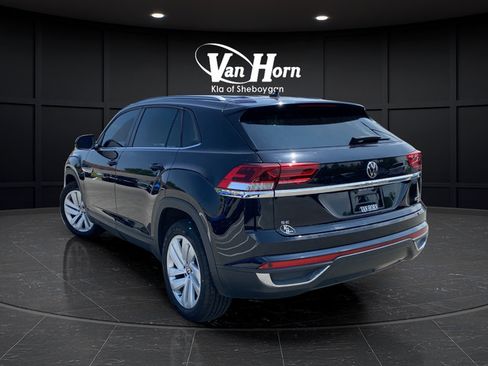 Used 2020 Volkswagen Atlas Cross Sport SE AWD/4WD image 5