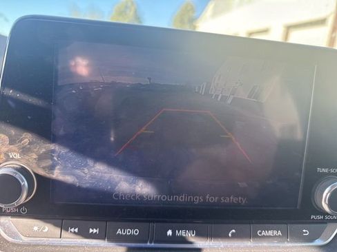 Used 2022 Nissan Rogue SV w/ SV Premium Package AWD/4WD image 17