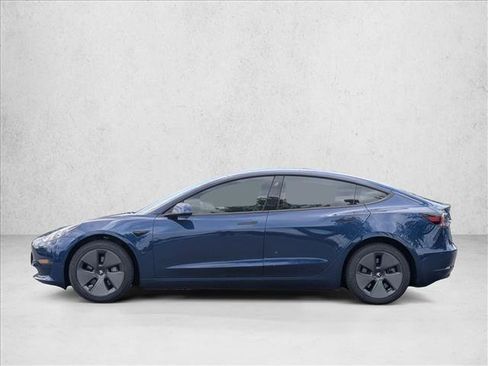 Used 2023 Tesla Model 3 Standard Range RWD image 8