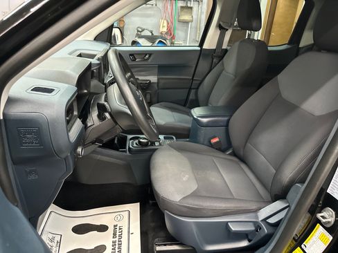 Used 2022 Ford Maverick XL image 16