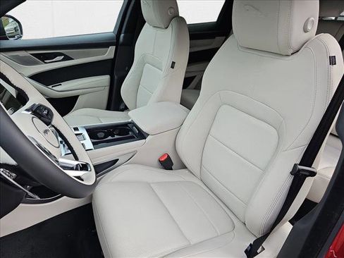 New 2026 Jaguar F-PACE R-Dynamic S image 12