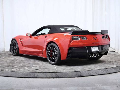 Used 2016 Chevrolet Corvette Z06 w/ 3LZ Preferred Equipment Group image 3