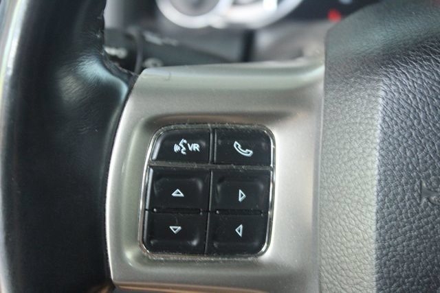 Used 2018 RAM 1500 Laramie AWD/4WD image 16