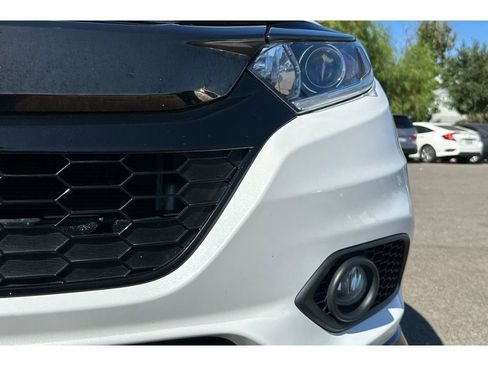 Certified 2022 Honda HR-V Sport image 51