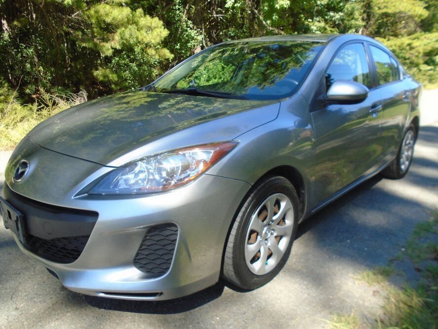 Used 2013 MAZDA MAZDA3 i SV FWD image 1
