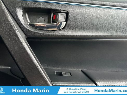 Used 2015 Toyota Corolla S image 20