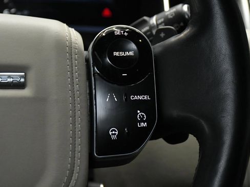 Used 2020 Land Rover Range Rover HSE AWD/4WD image 23